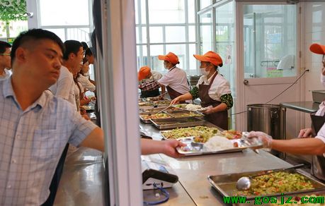 石家庄冀联医学院食堂贵不贵.png