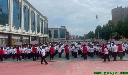 石家庄天使护士学校消防演习04.png
