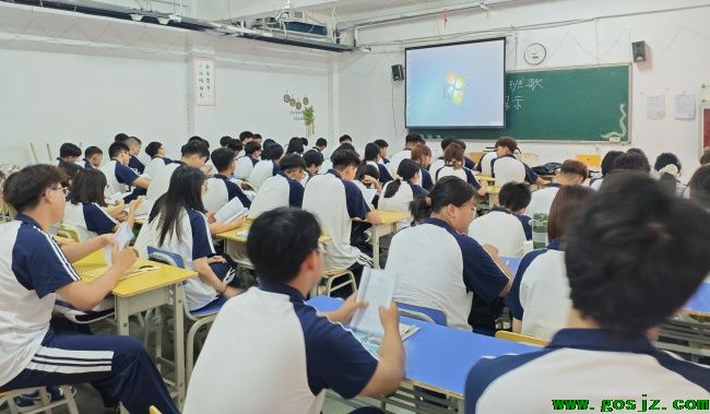 石家庄白求恩医学院上课实拍.jpg