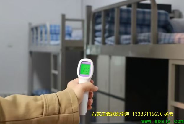 石家庄冀联医学中等专业学校提前供暖了02.png 石家庄冀联医学中等专业学校提前供暖了02.png